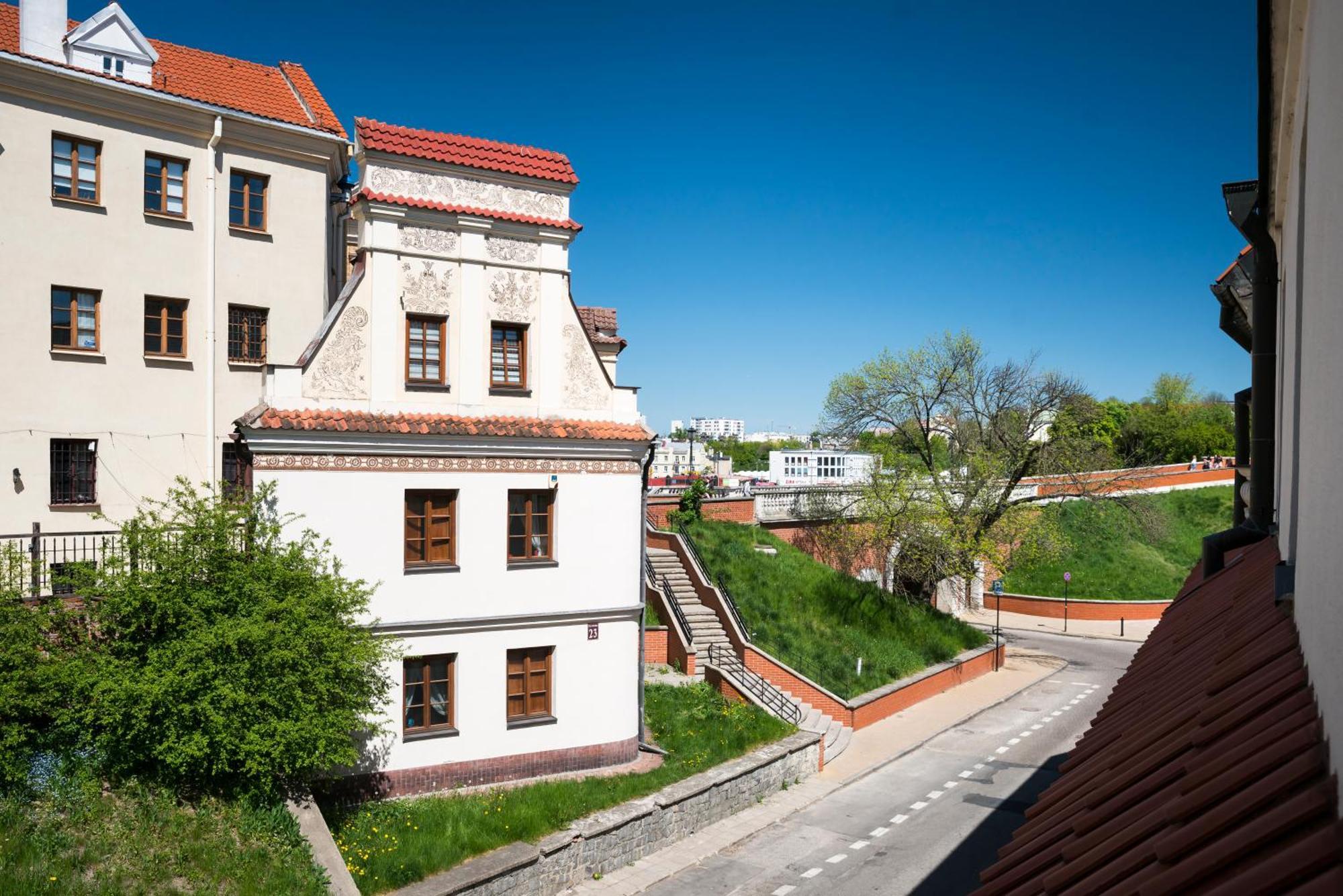 Dom Na Podwalu Panzió Lublin Kültér fotó